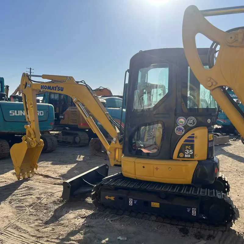 二手小松35挖掘机