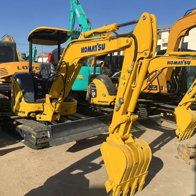 二手小松pc30挖掘机