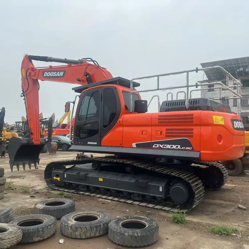二手斗山300dx挖掘机