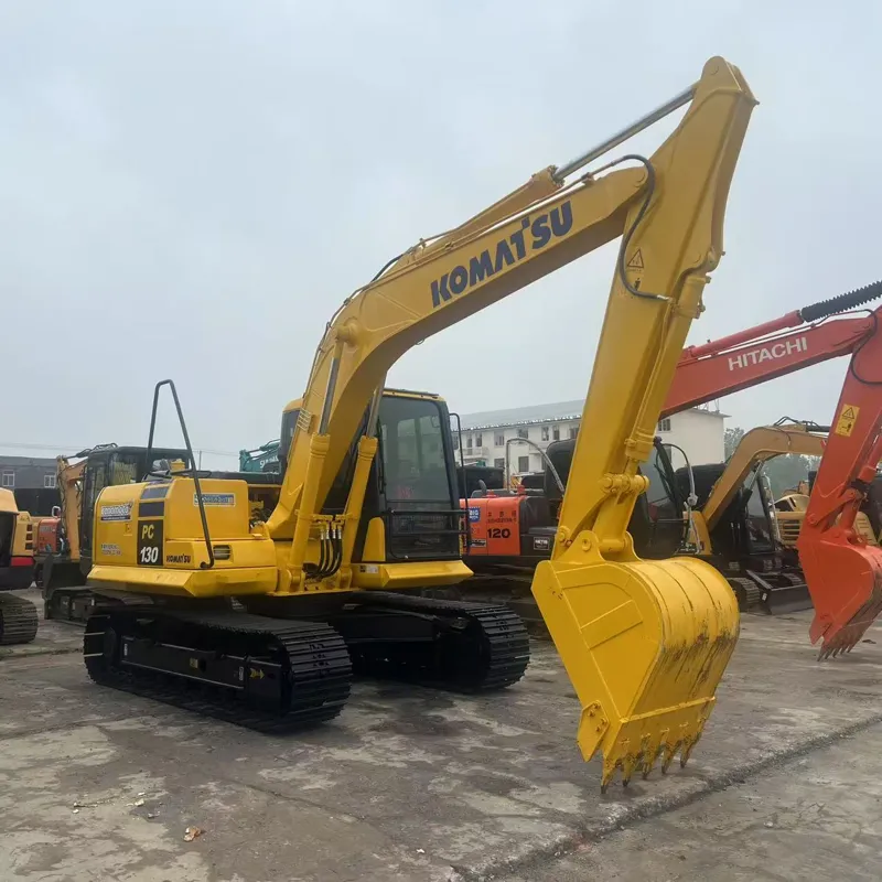 二手小松130挖掘机