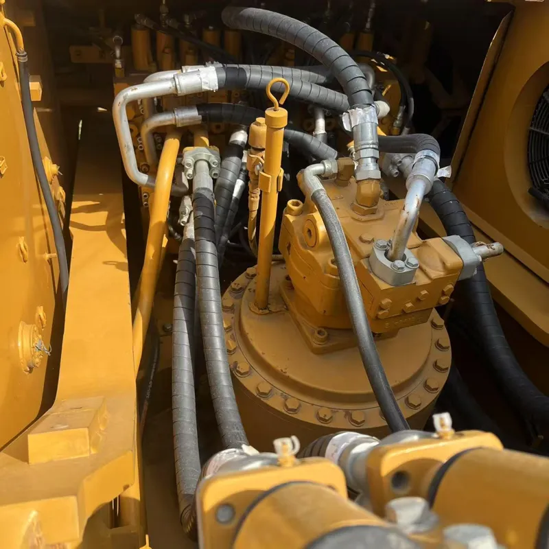 二手卡特330D2挖掘机