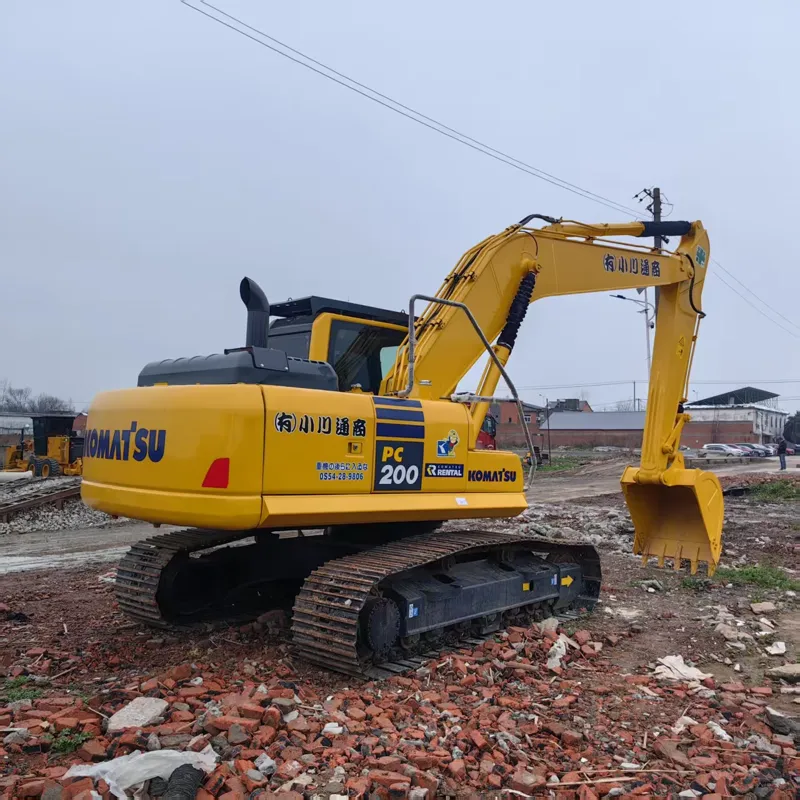 二手小松200-8 挖掘机