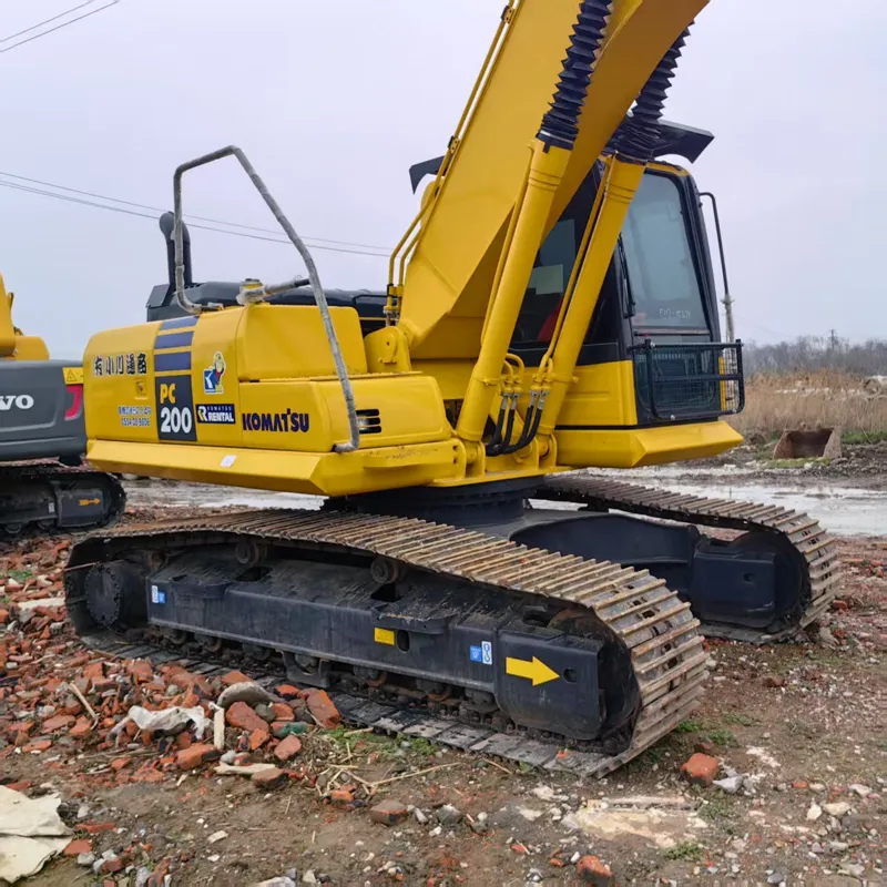 二手小松200-8 挖掘机