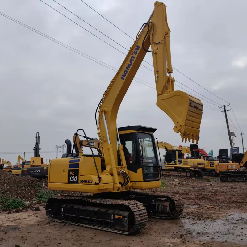 二手小松130-7挖掘机