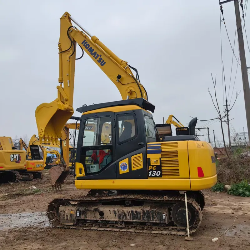 二手小松130-7挖掘机
