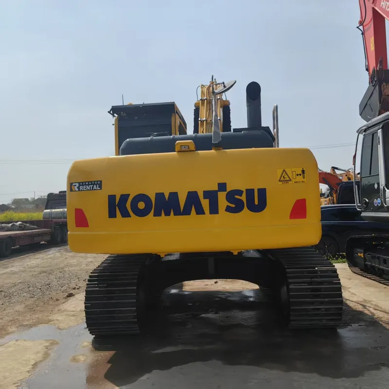 二手小松220-8挖掘机