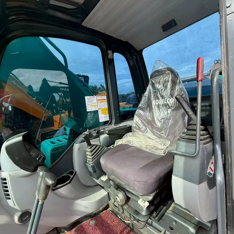 二手神钢350挖掘机