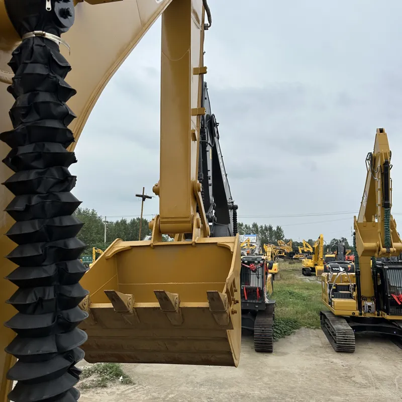 二手卡特323gc挖掘机