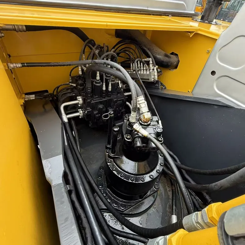 二手神钢250大黄蜂挖掘机