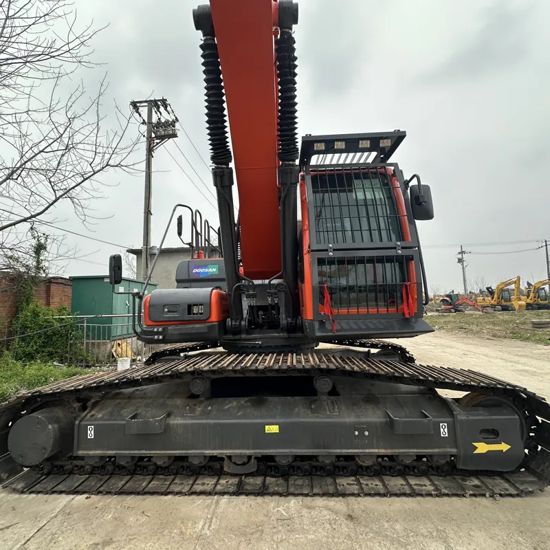 二手斗山dx300lca挖掘机