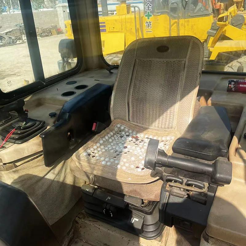 二手卡特D6M推土机