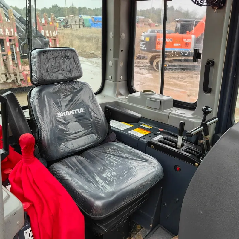 二手山推SD16推土机