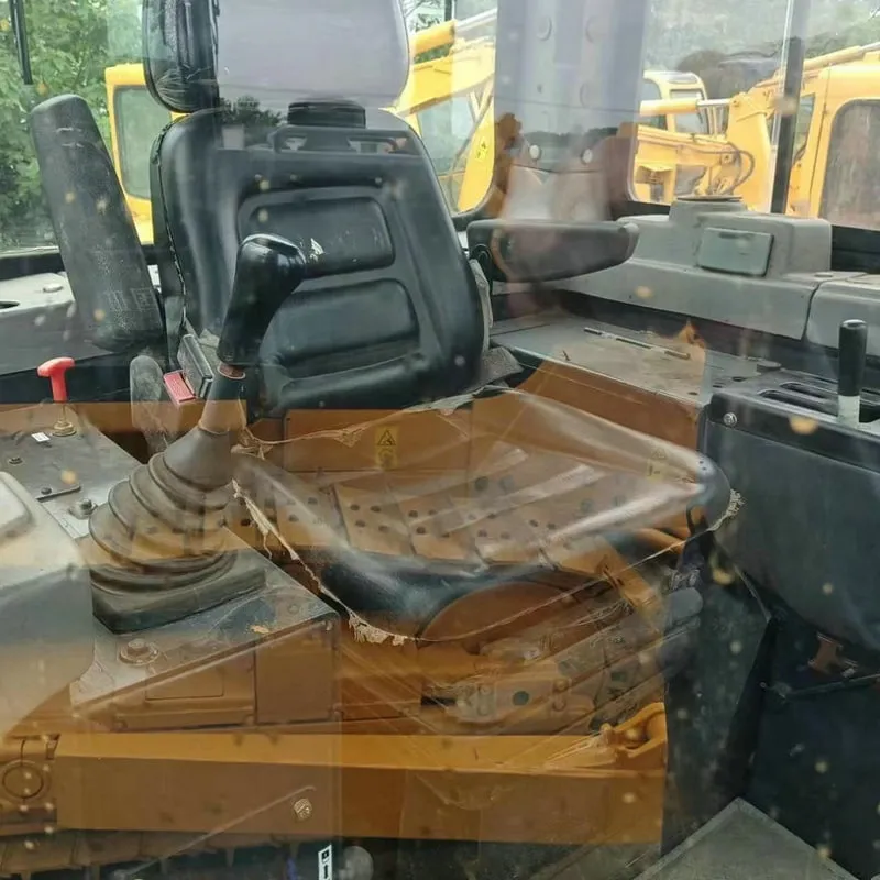 二手山推SD16推土机