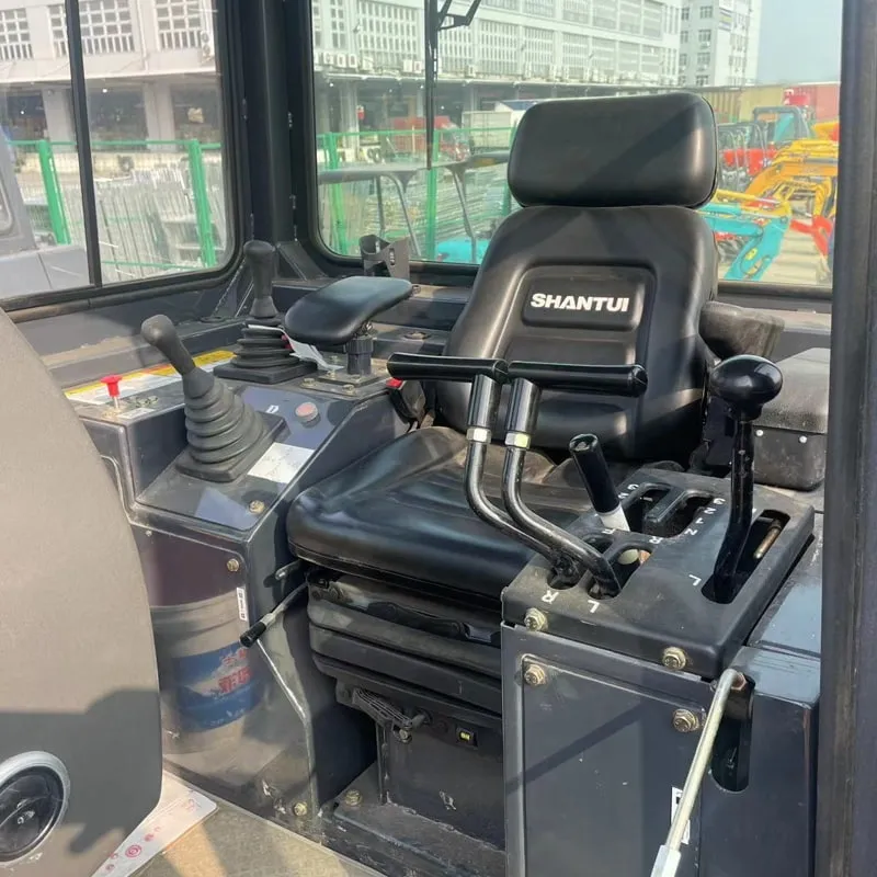 二手山推SD22推土机