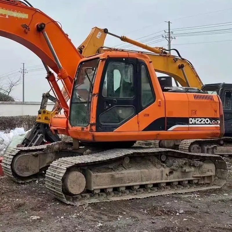二手斗山DH220LC-7挖掘机