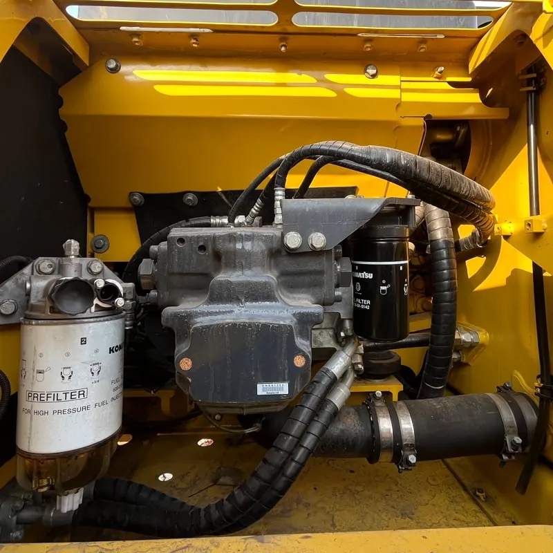 二手小松200-8MO挖掘机