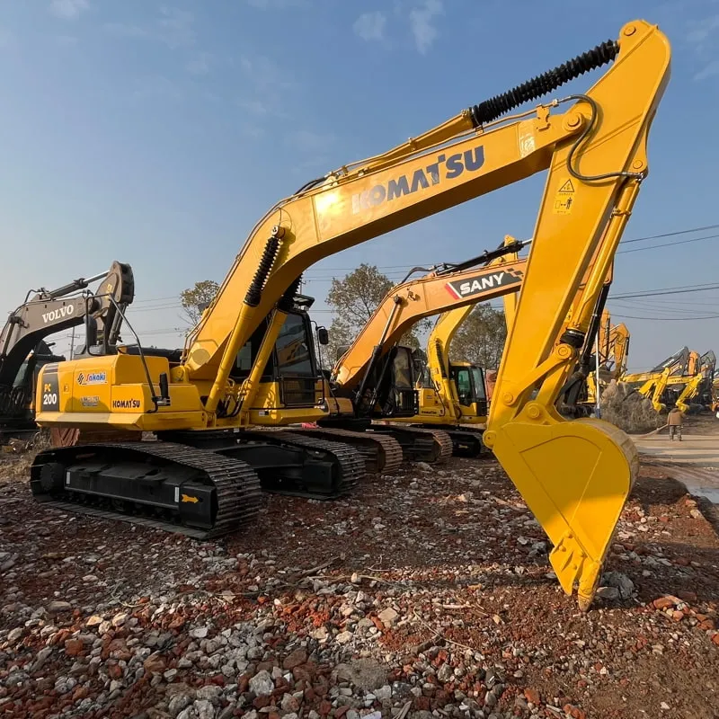 二手小松200-8MO挖掘机