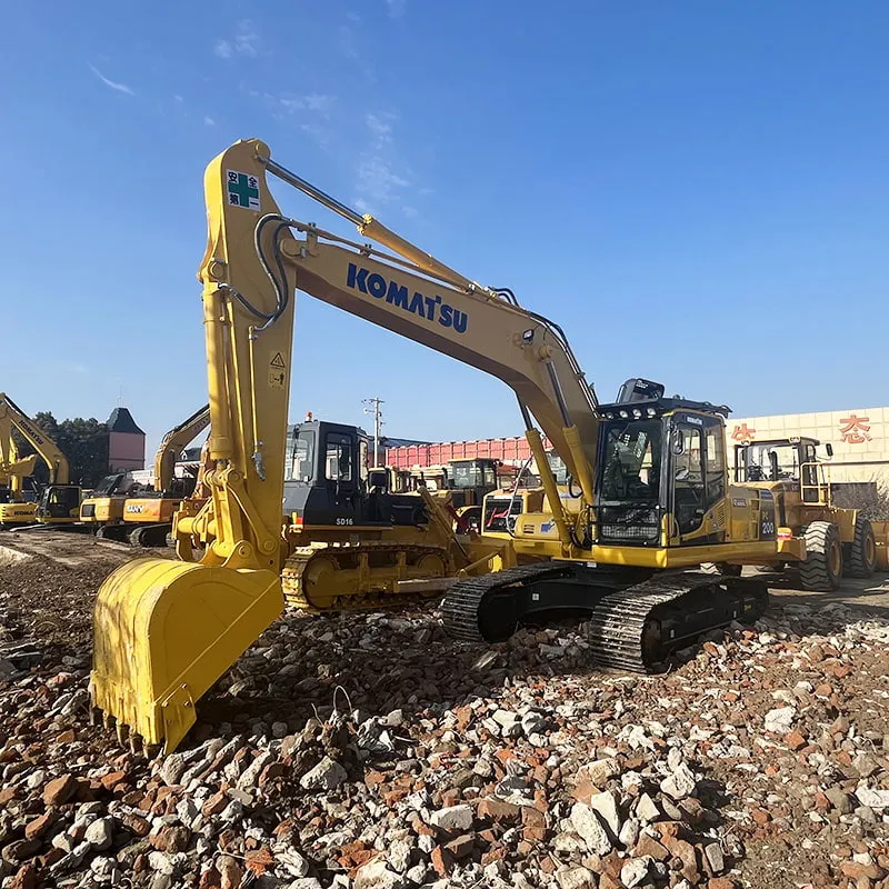 二手小松200-8MO挖掘机