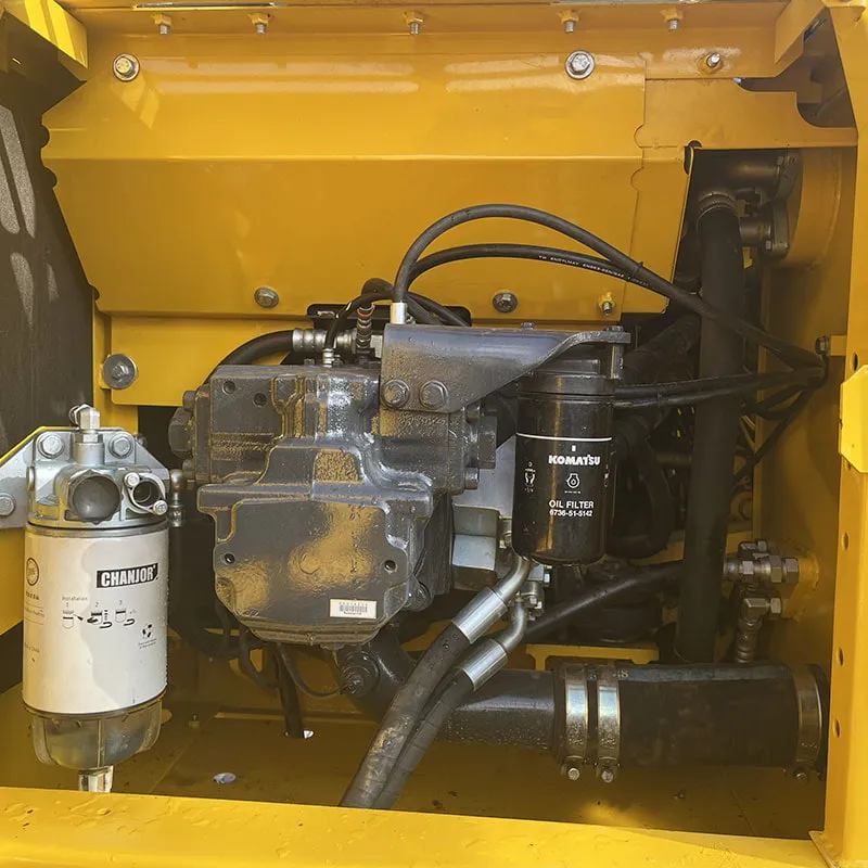 二手小松200-8MO挖掘机