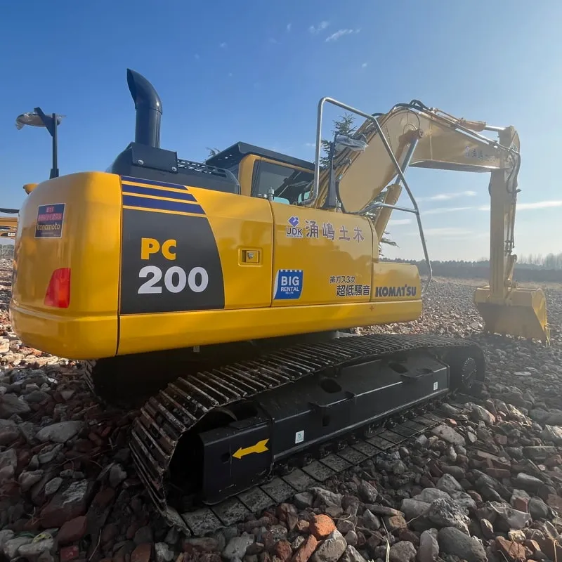 二手小松200-8MO挖掘机