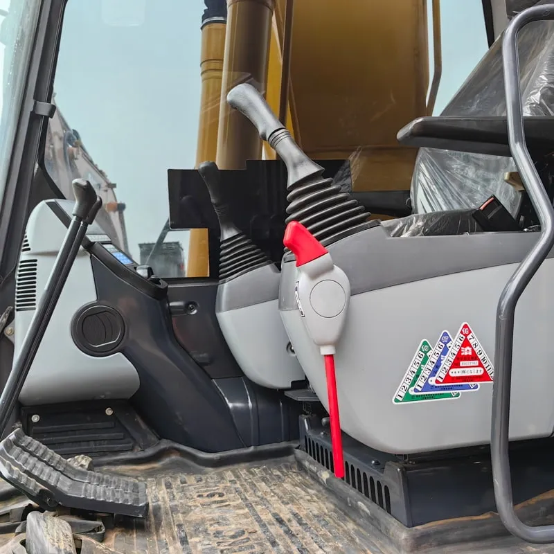 二手小松200-8N1挖掘机