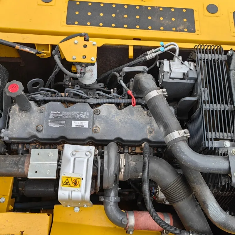 二手小松200-8N1挖掘机