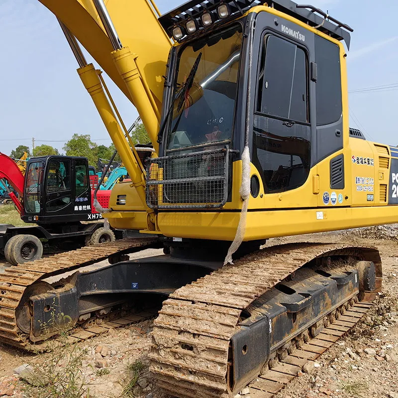 二手小松200-8挖掘机