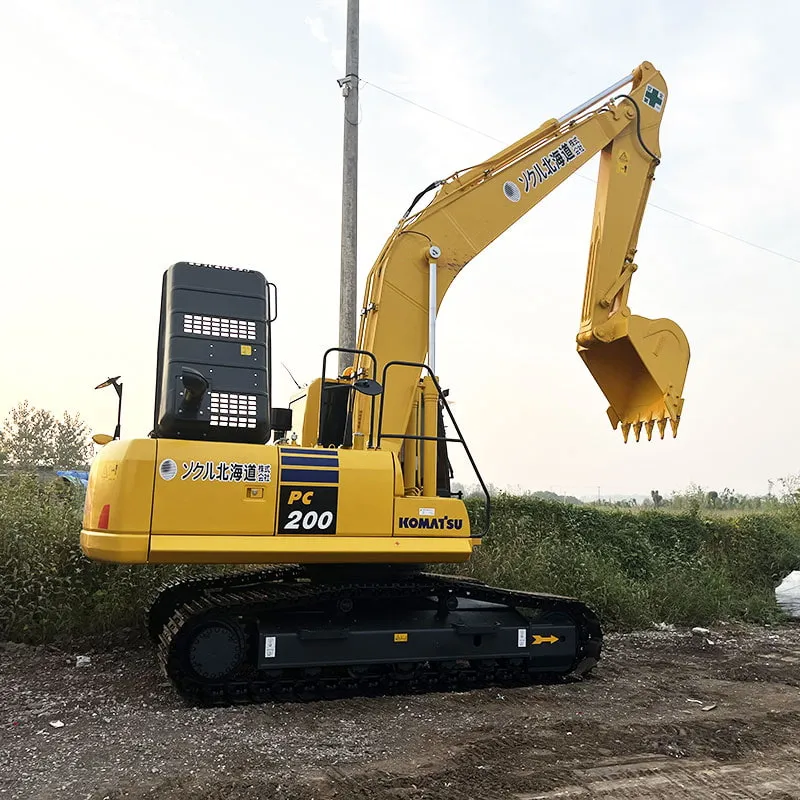 二手小松200-8挖掘机