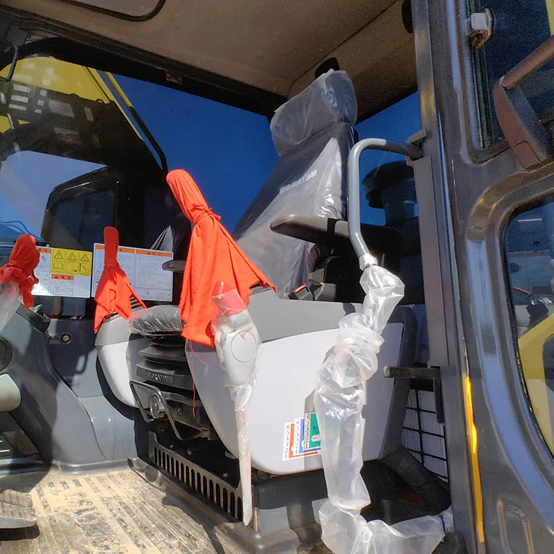 二手小松240-8挖掘机