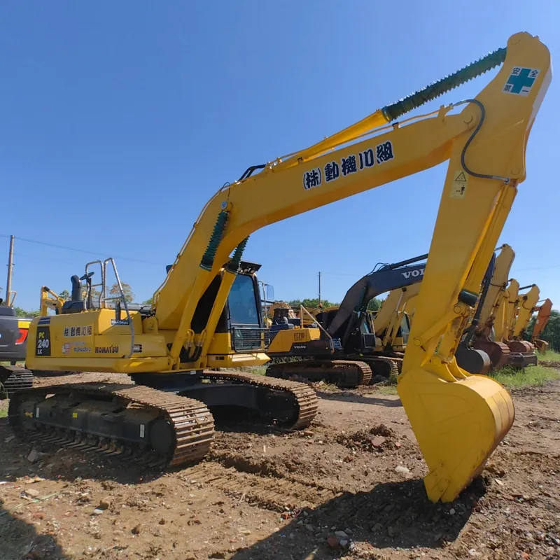 二手小松240-8挖掘机