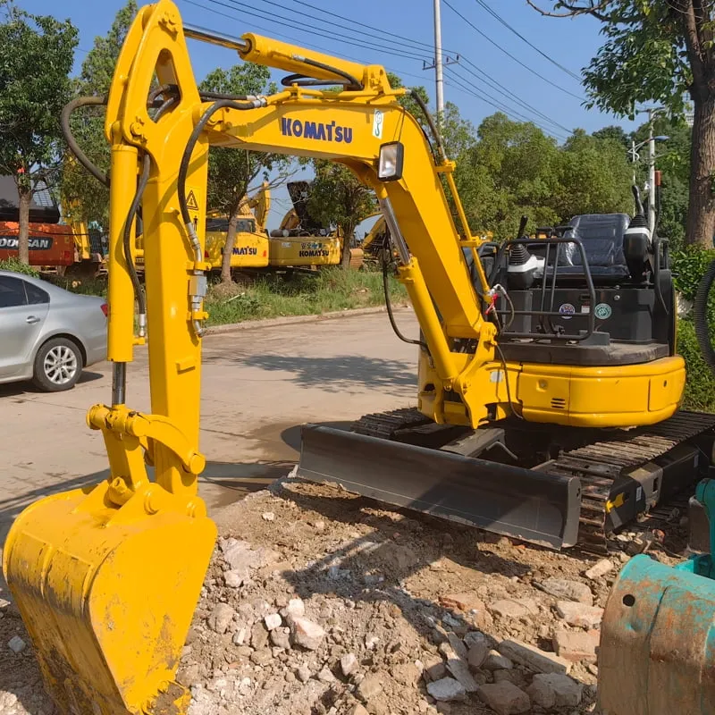 二手小松30挖掘机