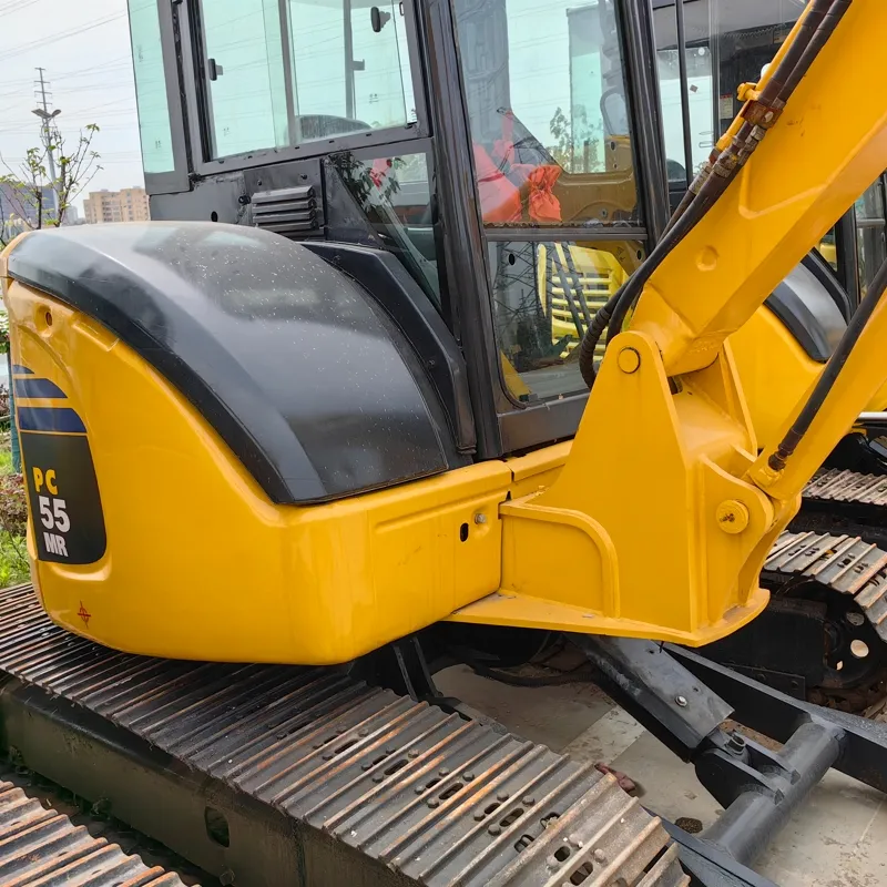 二手小松55挖掘机