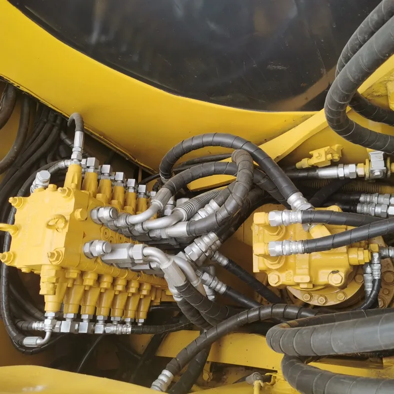 二手小松60-7挖掘机