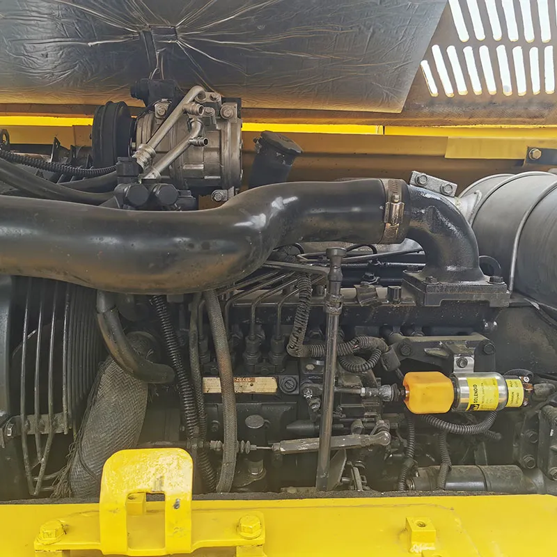 二手小松60-7挖掘机