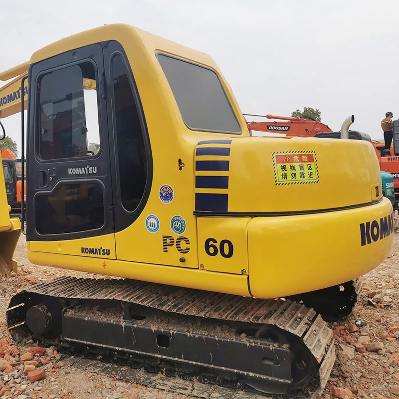 二手小松60-7挖掘机