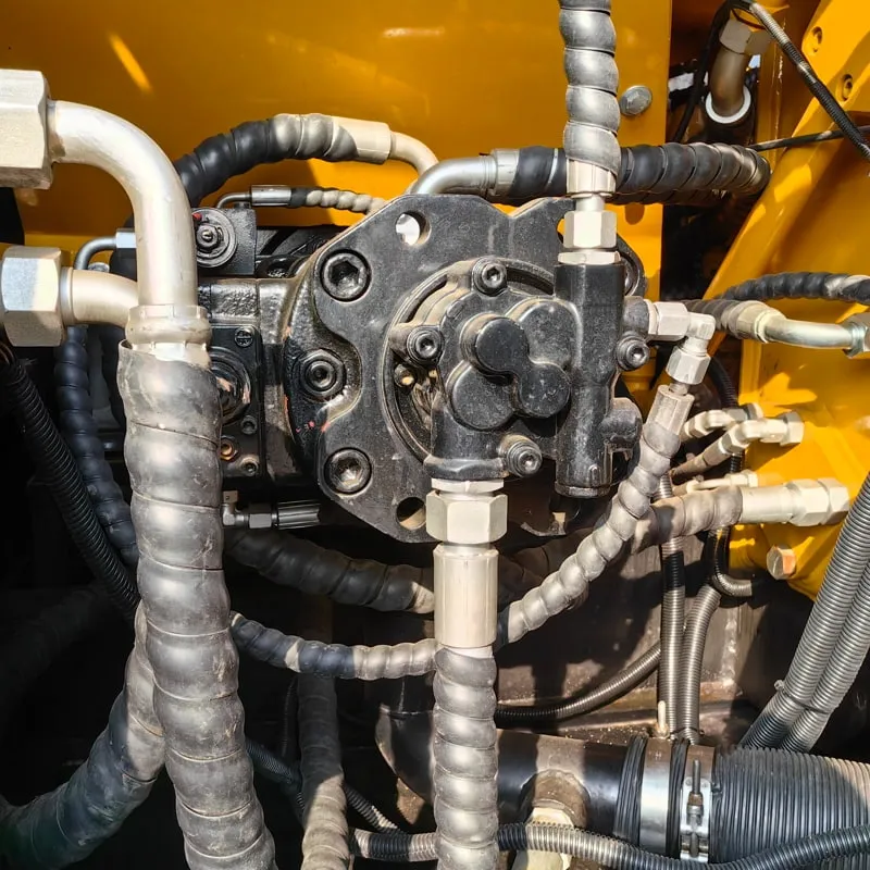 二手三一135挖掘机