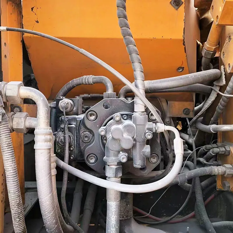 二手三一135挖掘机