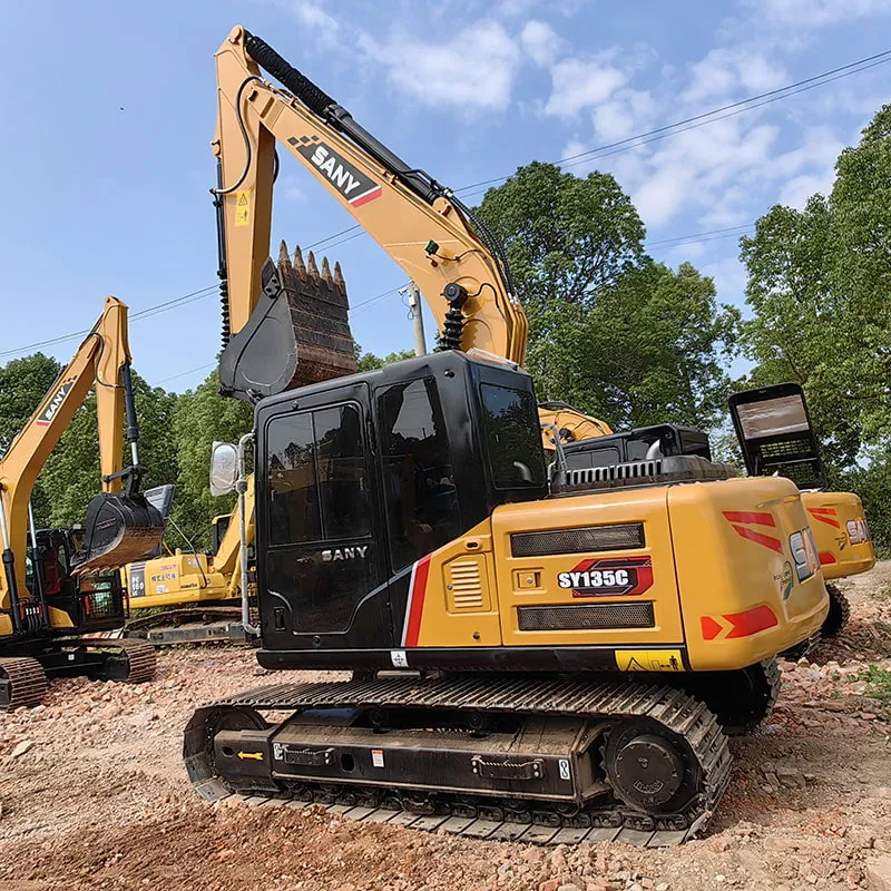 二手三一135挖掘机