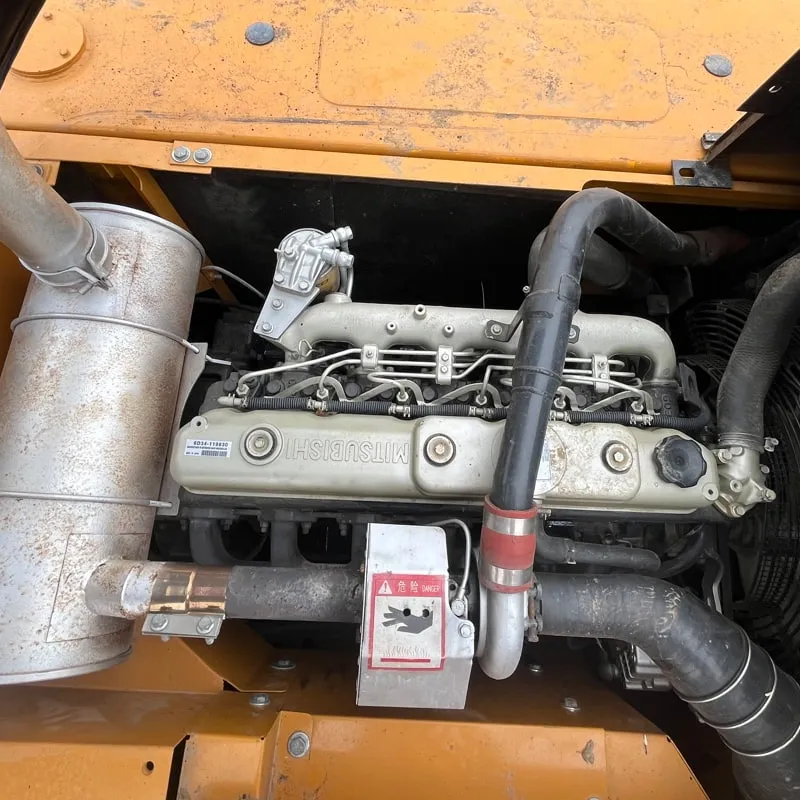 二手三一215挖掘机