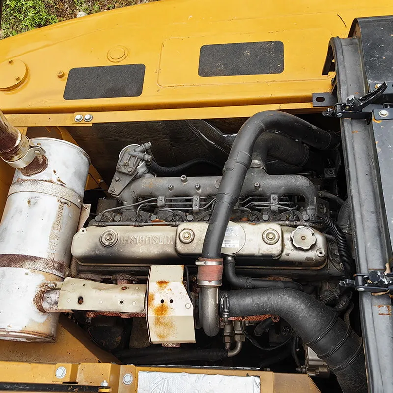 二手三一215挖掘机