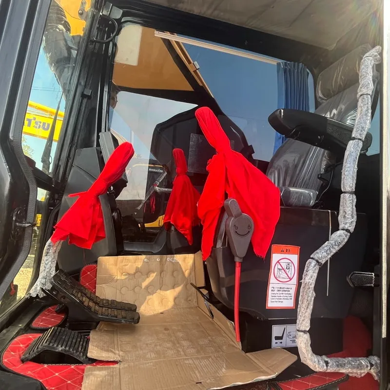 二手三一215挖掘机