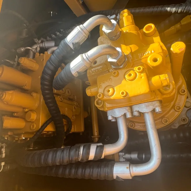 二手三一215挖掘机