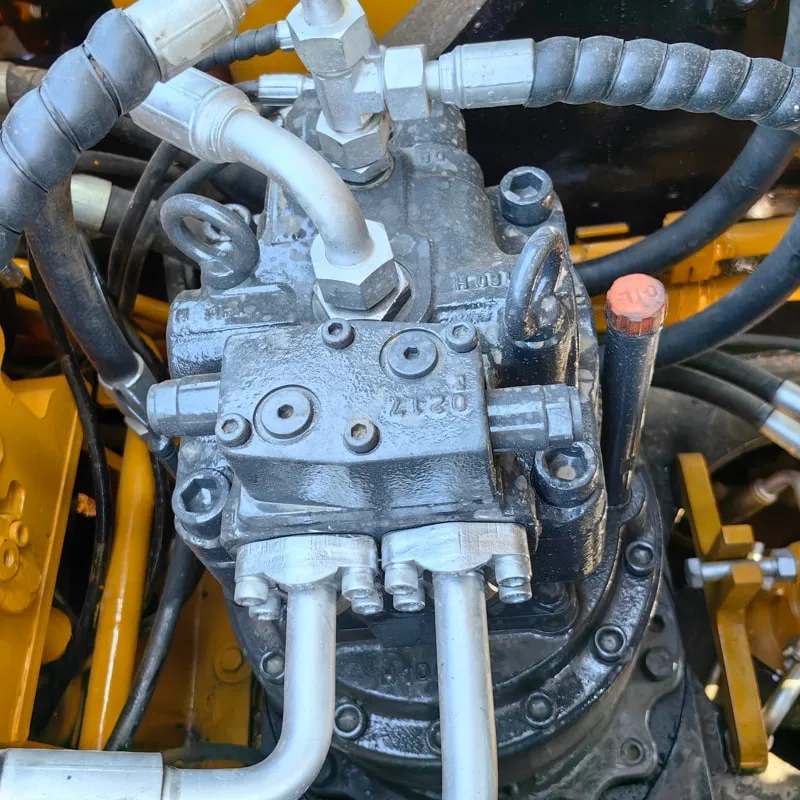 二手三一215挖掘机