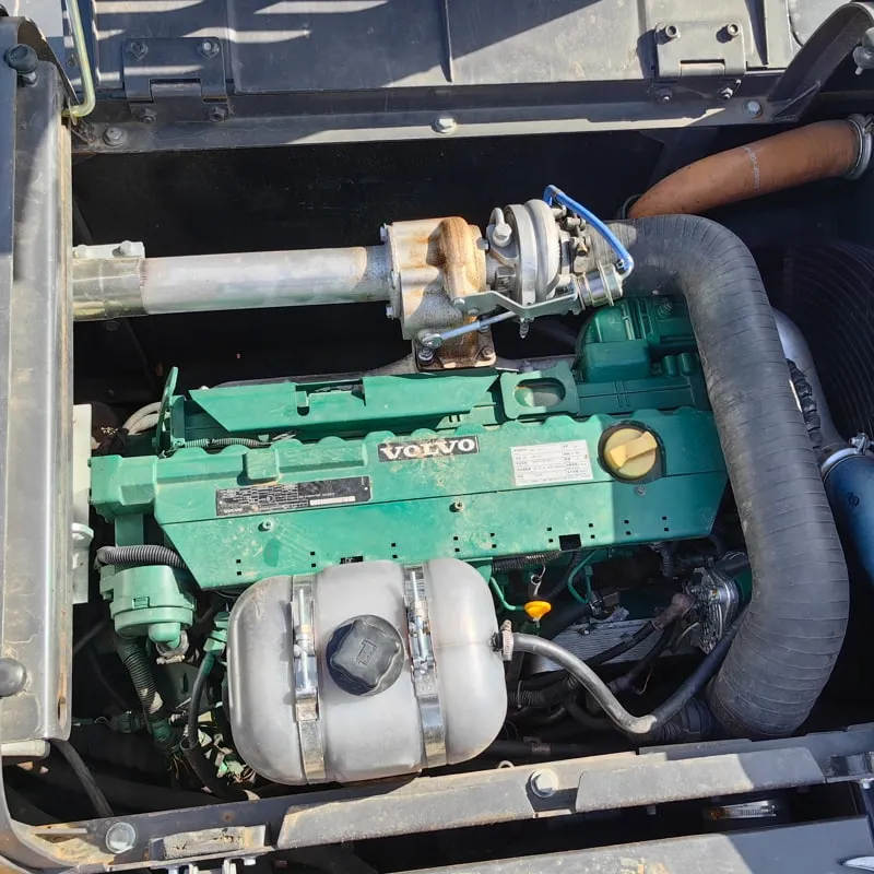 二手沃尔沃210挖掘机