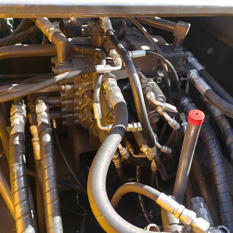 二手沃尔沃210挖掘机