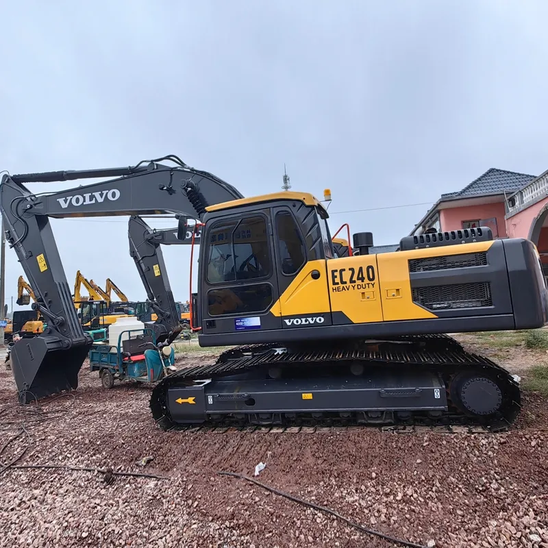 二手沃尔沃240挖掘机