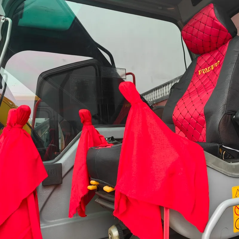 二手沃尔沃240挖掘机