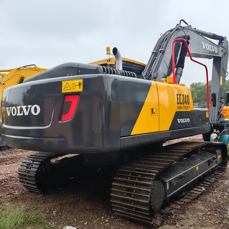 二手沃尔沃240挖掘机