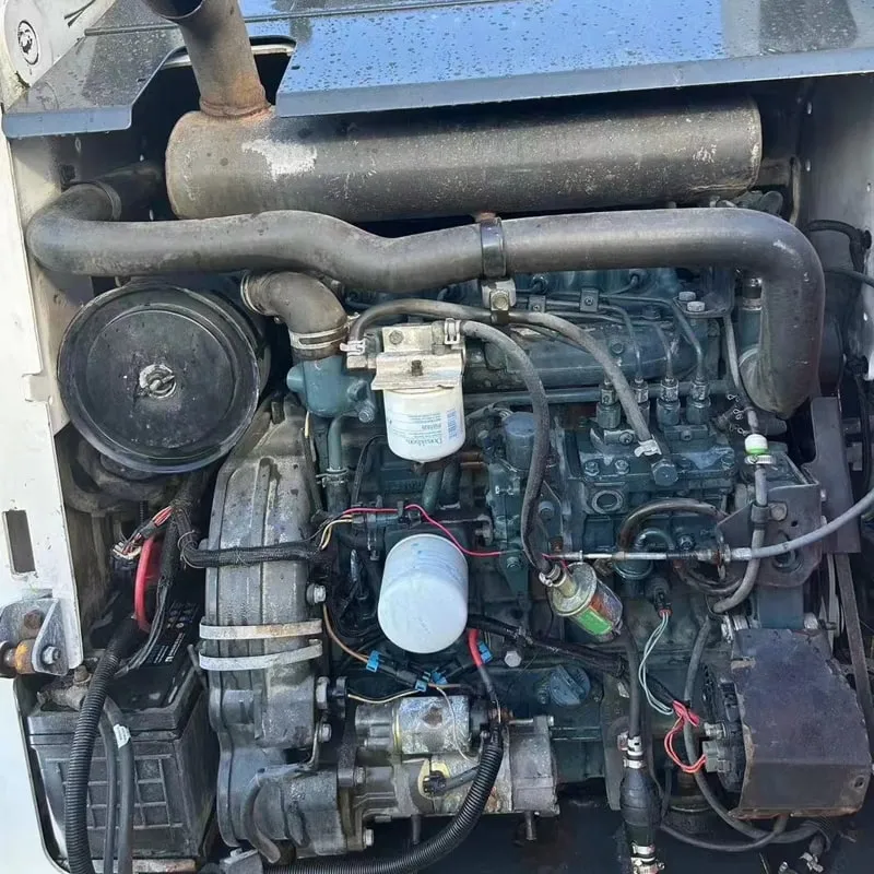 二手山猫S300装载机