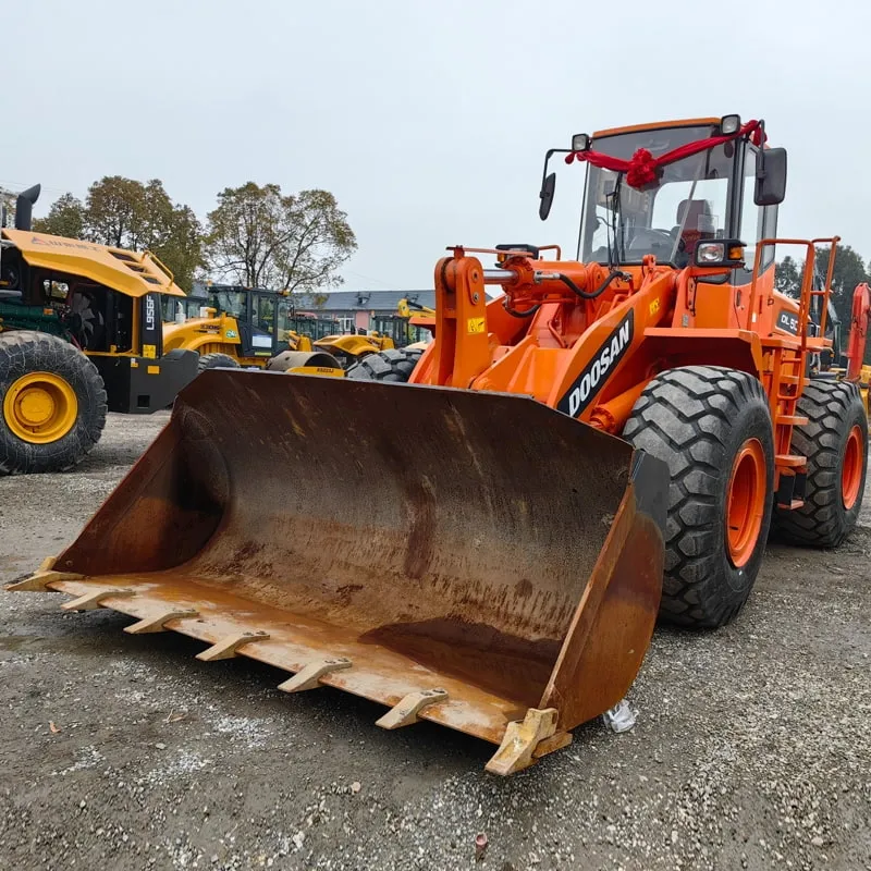 二手斗山DL505装载机